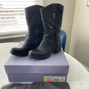 VERA WANG Evie Black Leather Mid-Calf Zipper Moto Stacked Heel Boots. Size 6